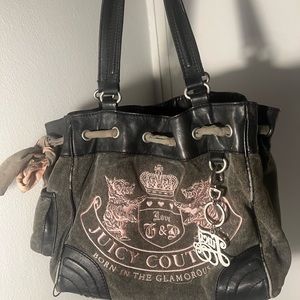 Juicy Couture Grey Daydreamer Velour with Pink
Scotty Dog Logo